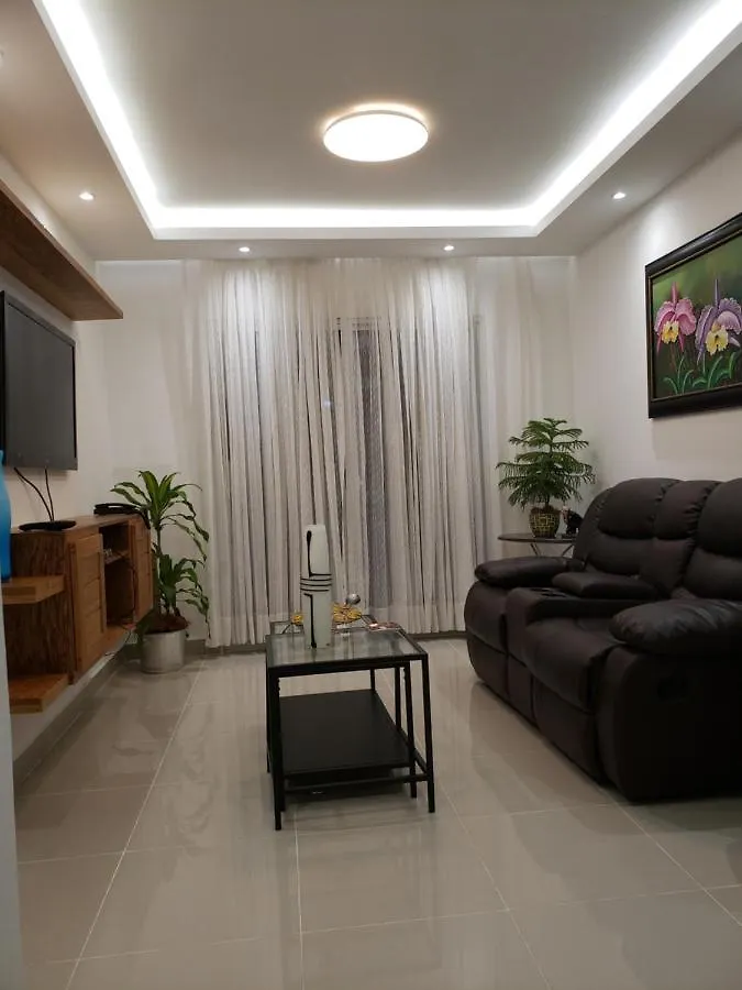 Sulenny Residence X, Santo Domingo 0*,